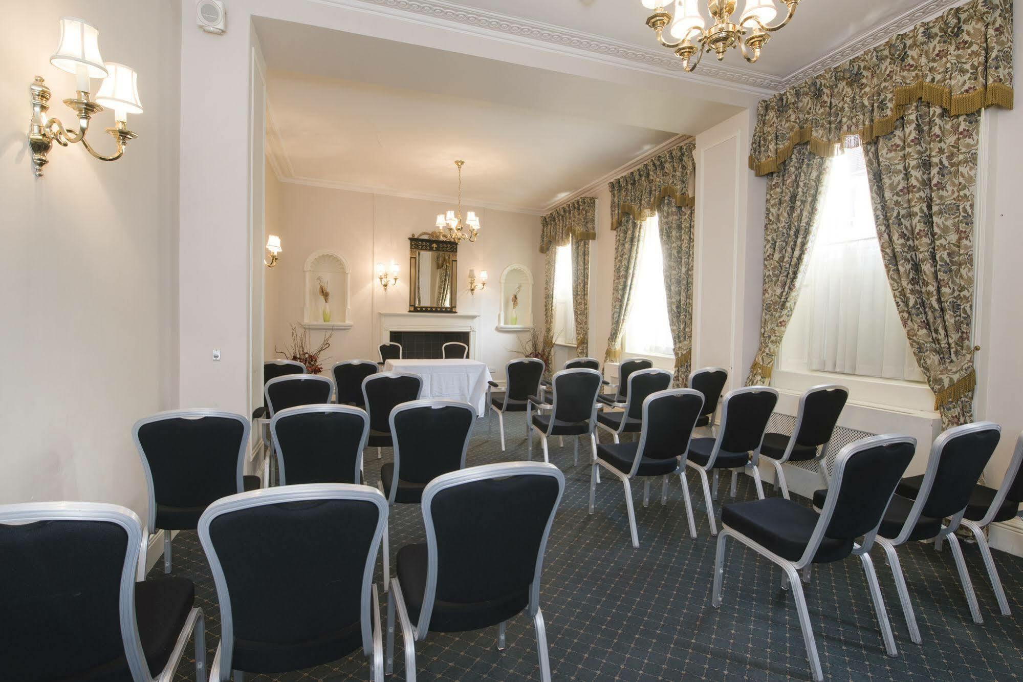 The Whitehouse Hotel Worcester